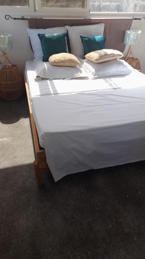 Coconing Logements Studios Et Maisons Sainte-Anne  Εξωτερικό φωτογραφία